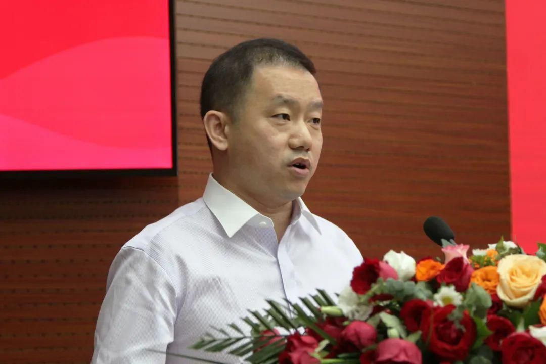 谈芝祥监事长作监事会工作报告